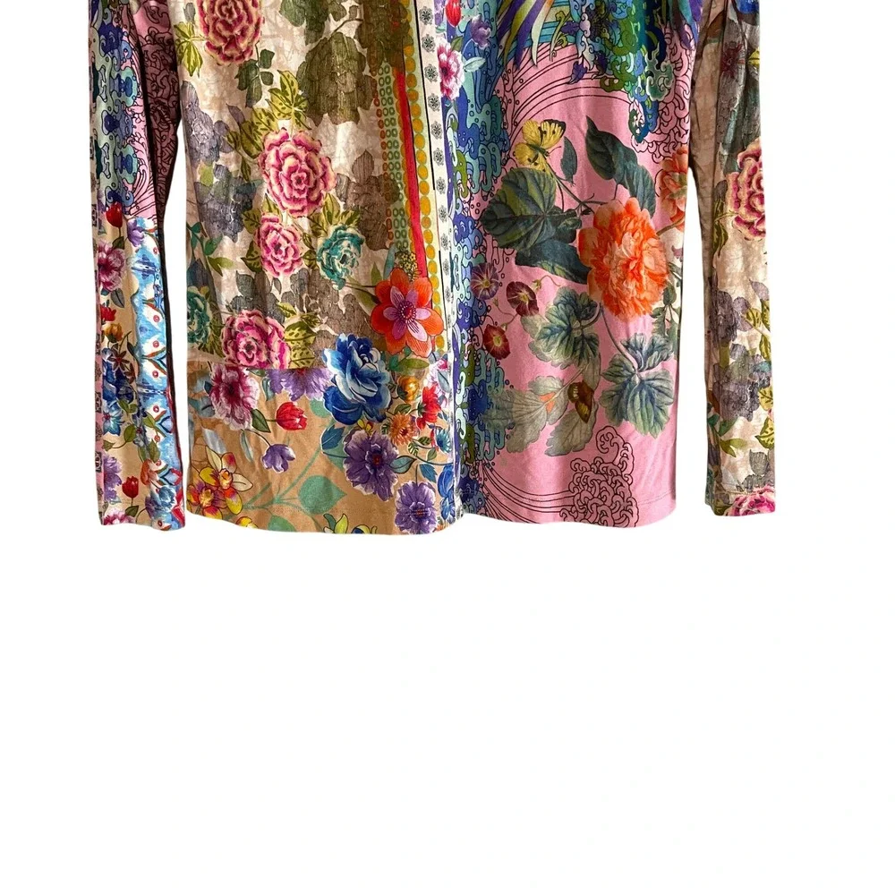 Johnny Was Floral Jersey Bamboo Stretch V Neck Floral Pullover Top Size XS - Picture 10 of 10